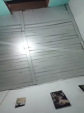 swagbabysk8 online show from April 4, 3:16 am