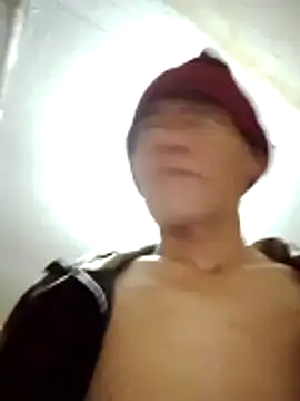 Snapshot of MarsWood chatting on February 3, 6:11 am MarsWood online show from February 3, 6:11 am