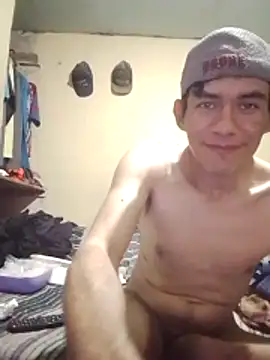 Snapshot of MarsWood chatting on February 15, 8:46 am MarsWood online show from February 15, 8:46 am