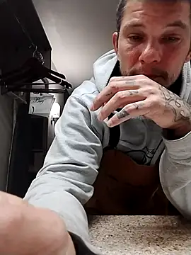 Sleepy1817 online show from November 30, 5:44 am