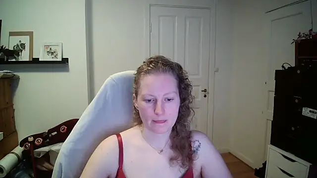 Girlnina-1995 online show from February 25, 10:14 am