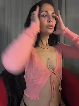 Snapshot of Masha_Real_84 chatting on May 13, 8:27 pm Masha Real 84 online show from May 13, 8:27 pm