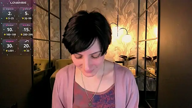 LorenDaze online show from April 7, 6:14 am