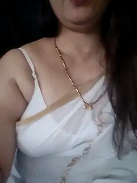 Snapshot of seema4xxxfun chatting on May 14, 6:31 am seema4xxxfun online show from May 14, 6:31 am