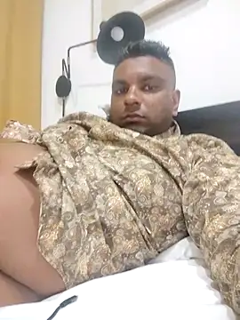 Snapshot of Bandusrilankasexymen chatting on March 28, 11:15 pm Bandusrilankasexymen online show from March 28, 11:15 pm