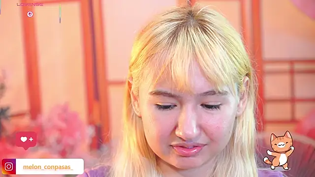 Pinkie Princes online show from December 2, 1:44 am