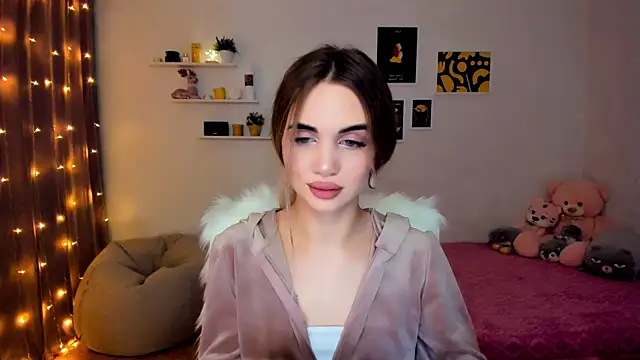 Snapshot of aPieceOfJoy chatting on December 11, 12:33 am aPieceOfJoy online show from December 11, 12:33 am