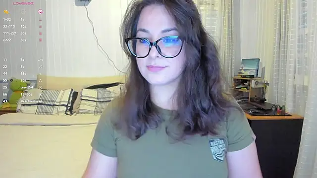 Snapshot of anna_love_hot chatting on June 10, 8:08 pm anna love hot online show from June 10, 8:08 pm