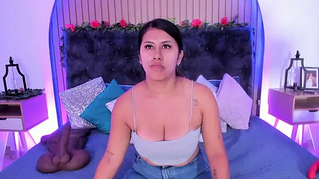 Karlagonzales  online show from March 21, 11:26 am