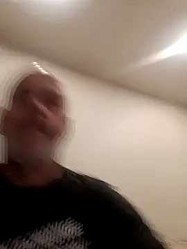 Snapshot of Ryeguy6969 chatting on December 7, 6:54 am Ryeguy6969 online show from December 7, 6:54 am