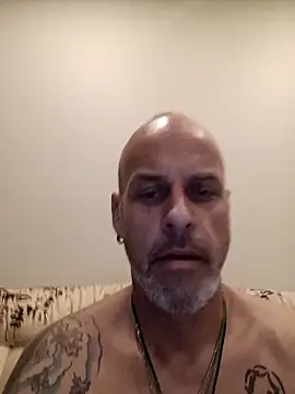 Snapshot of Ryeguy6969 chatting on March 20, 2:29 am Ryeguy6969 online show from March 20, 2:29 am