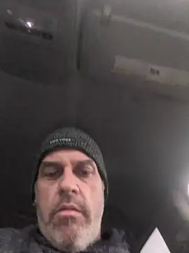 Snapshot of Ryeguy6969 chatting on October 27, 8:35 pm Ryeguy6969 online show from October 27, 8:35 pm