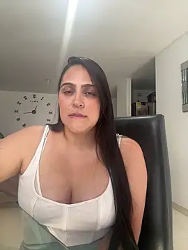 kendall 52 online show from October 15, 5:46 pm