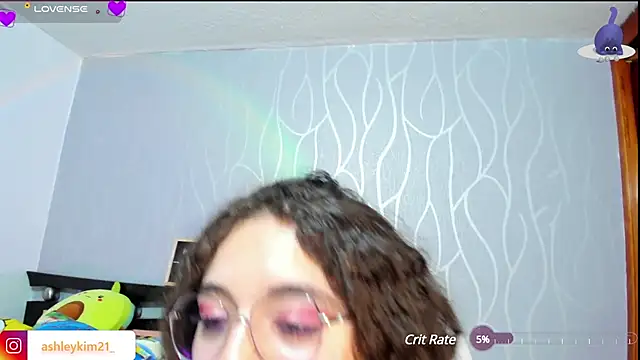 Snapshot of AshleyKim_ chatting on February 9, 1:44 am AshleyKim online show from February 9, 1:44 am