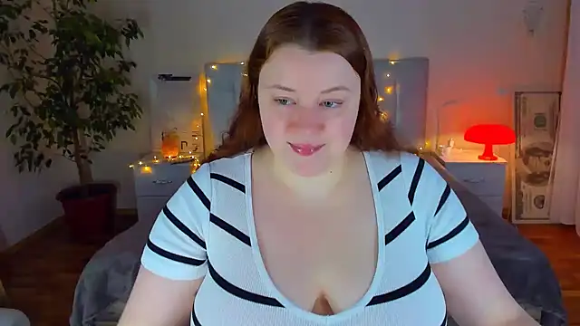 PolinaSalvatore online show from February 28, 2:29 pm