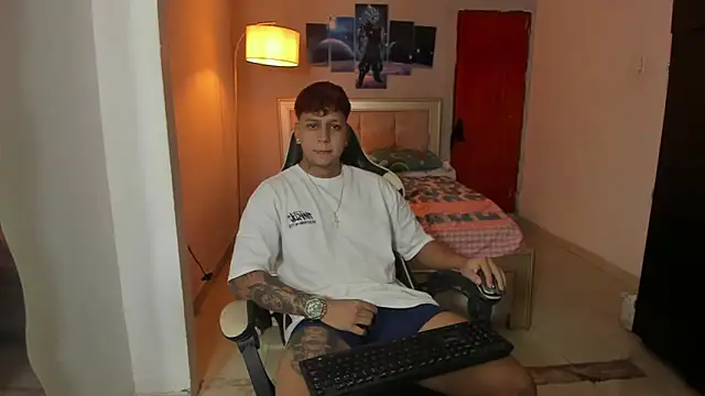 Jake simons online show from December 28, 10:36 am