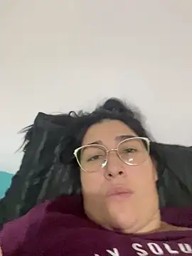 Snapshot of andreaisis2 chatting on January 19, 9:13 pm andreaisis2 online show from January 19, 9:13 pm