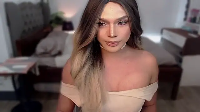 liaa lurrecams online show from March 11, 3:07 pm