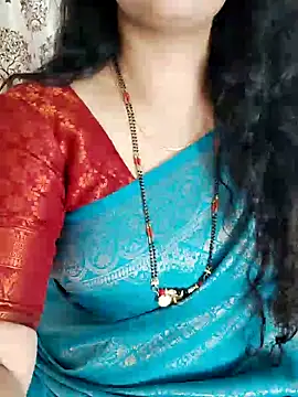 Snapshot of Indian_desi_wife chatting on December 13, 3:49 am Indian desi wife online show from December 13, 3:49 am