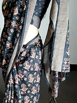 Snapshot of Indian_desi_wife chatting on January 25, 8:00 pm Indian desi wife online show from January 25, 8:00 pm