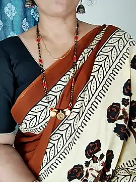 Snapshot of Indian_desi_wife chatting on October 2, 2:40 am Indian desi wife online show from October 2, 2:40 am