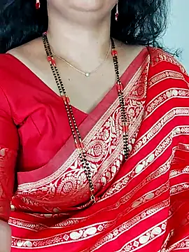 Snapshot of Indian_desi_wife chatting on June 2, 2:35 am Indian desi wife online show from June 2, 2:35 am