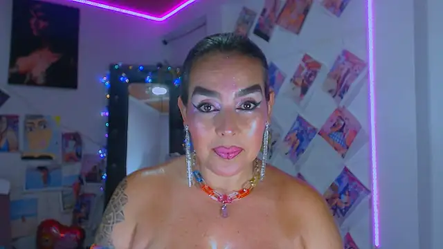 sweet vanessa 22 online show from March 8, 1:14 am