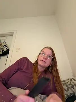 Snapshot of jannis1992 chatting on April 19, 11:42 am jannis1992 online show from April 19, 11:42 am