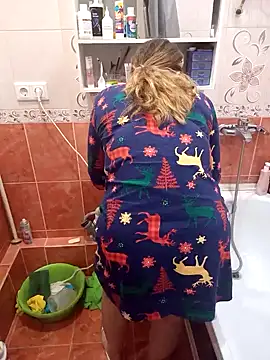 DienkaGreen online show from December 13, 10:45 pm