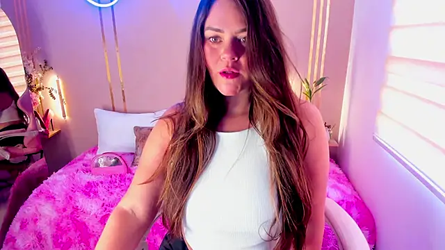 lena paulxo online show from June 11, 6:39 pm