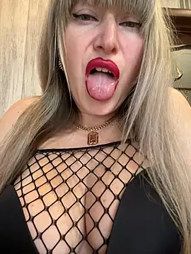 Kittenforyou online show from February 5, 1:05 pm