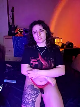 Snapshot of Moxxxie chatting on February 2, 7:12 pm Moxxxie online show from February 2, 7:12 pm