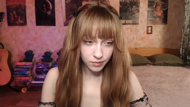 Friendly Ellie online show from February 15, 12:18 am