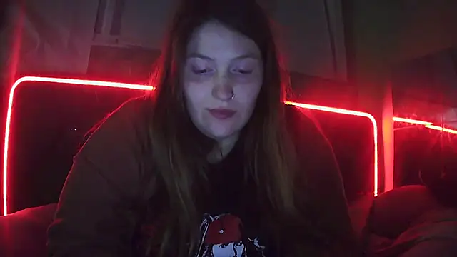 Snapshot of Angelk43 chatting on May 9, 5:12 am Angelk43 online show from May 9, 5:12 am