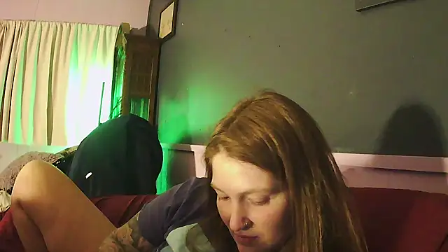 Snapshot of Angelk43 chatting on July 20, 2:48 am Angelk43 online show from July 20, 2:48 am