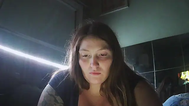 Snapshot of Angelk43 chatting on July 24, 3:48 am Angelk43 online show from July 24, 3:48 am