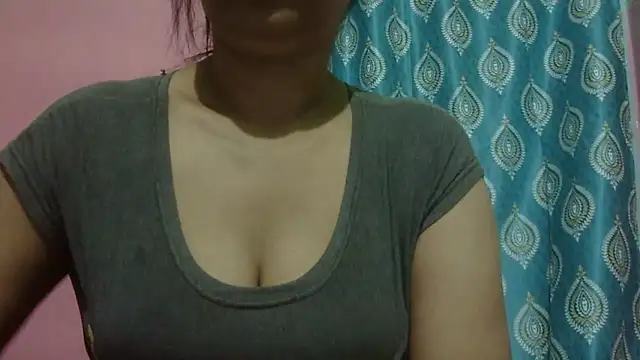Snapshot of AVNI09- chatting on February 2, 12:04 pm AVNI09- online show from February 2, 12:04 pm