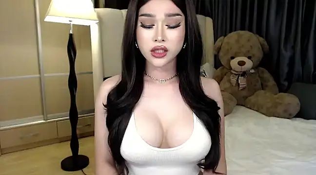 Snapshot of KeenMazikeen69 chatting on February 1, 2:26 am KeenMazikeen69 online show from February 1, 2:26 am