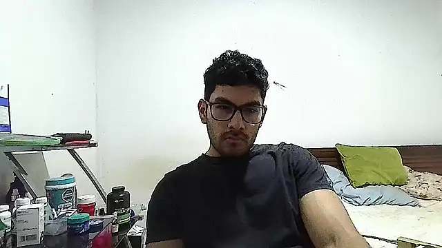 x-sebastian online show from December 1, 8:42 pm