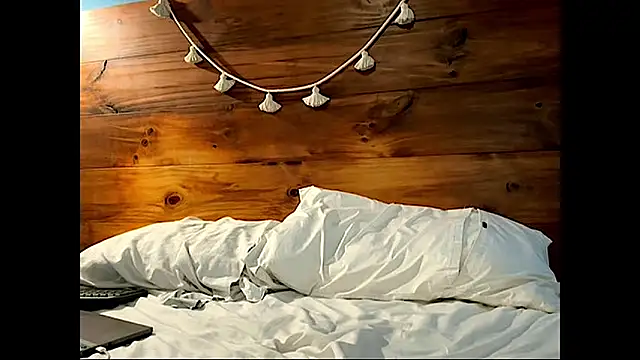 x-sebastian online show from January 10, 8:32 pm