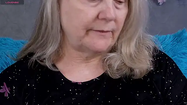 Kaitlyn Winters online show from February 25, 7:07 am