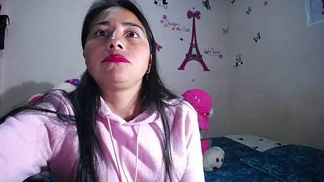 hanna girl21 online show from April 15, 1:56 am