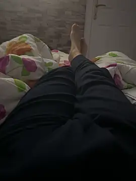 MAHKE12 online show from October 24, 10:17 pm