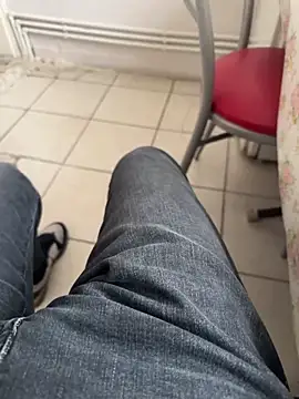 MAHKE12 online show from October 31, 7:31 am