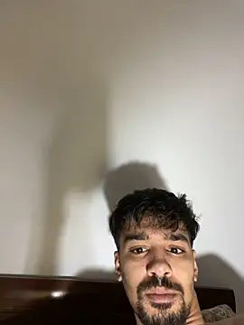 Hermanooooooo online show from April 1, 4:02 am