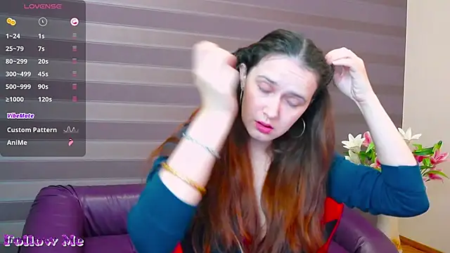 iris nikhols online show from April 13, 5:07 pm