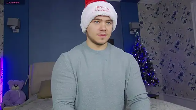 Snapshot of Arilas_ chatting on December 24, 8:11 am Arilas  online show from December 24, 8:11 am