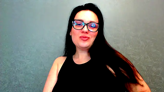 WorshipLilit online show from December 2, 4:31 am