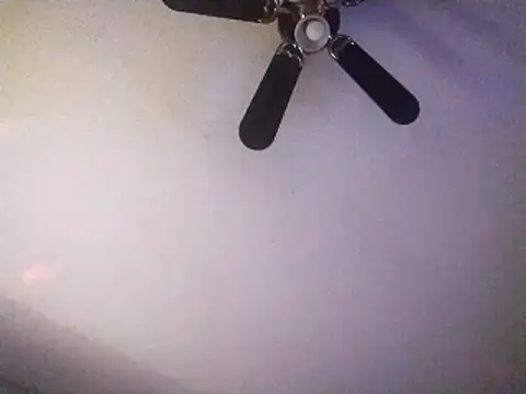 Snapshot of zack111g chatting on January 16, 5:44 pm zack111g online show from January 16, 5:44 pm