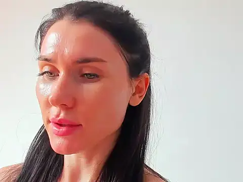 Snapshot of Cameron_diazz chatting on January 14, 2:33 pm Cameron diazz online show from January 14, 2:33 pm